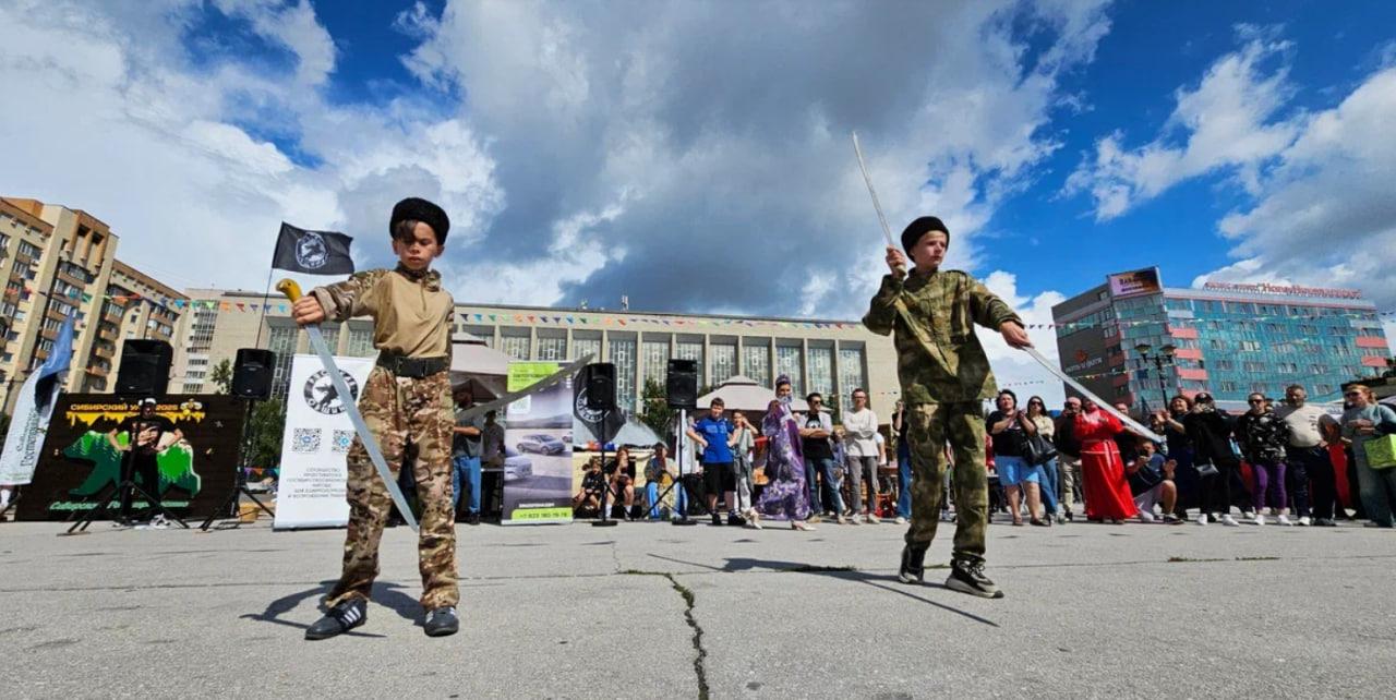 Фото На площади Пименова в Новосибирске прошел праздник «Русский Двор» 26 - Сиб.ФМ Фото На площади Пименова в Новосибирске прошел праздник «Русский Двор» 26