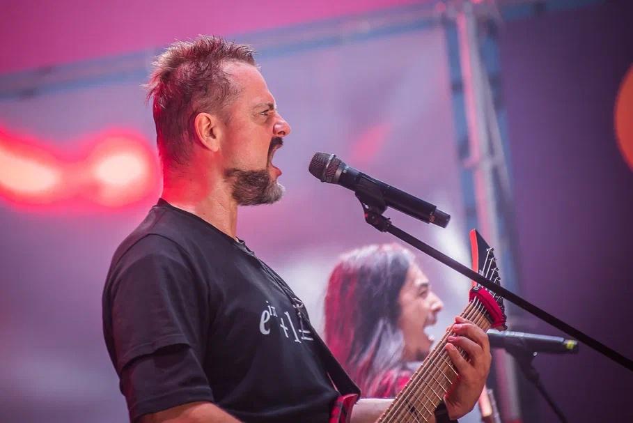 Фото Александр Пушной собрал аншлаг на концерте в Новосибирске. 20 ярких кадров 6