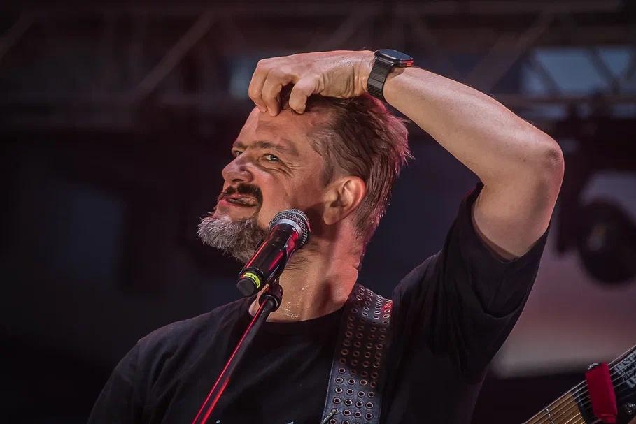 Фото Александр Пушной собрал аншлаг на концерте в Новосибирске. 20 ярких кадров 4