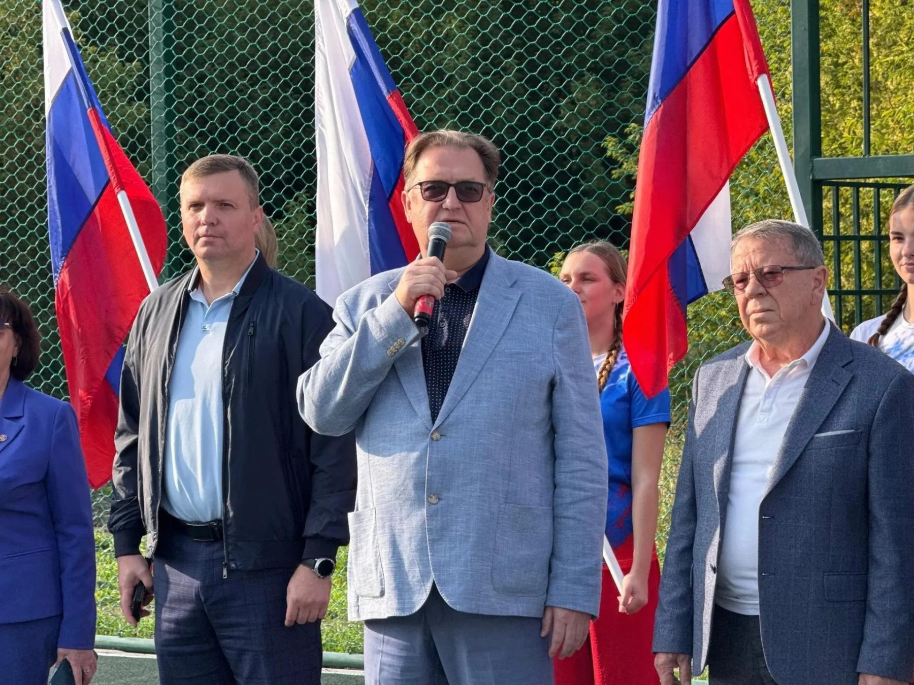 Фото В Подгорном микрорайоне Искитима появилась современная спортплощадка 2 - Сиб.ФМ Фото В Подгорном микрорайоне Искитима появилась современная спортплощадка 2
