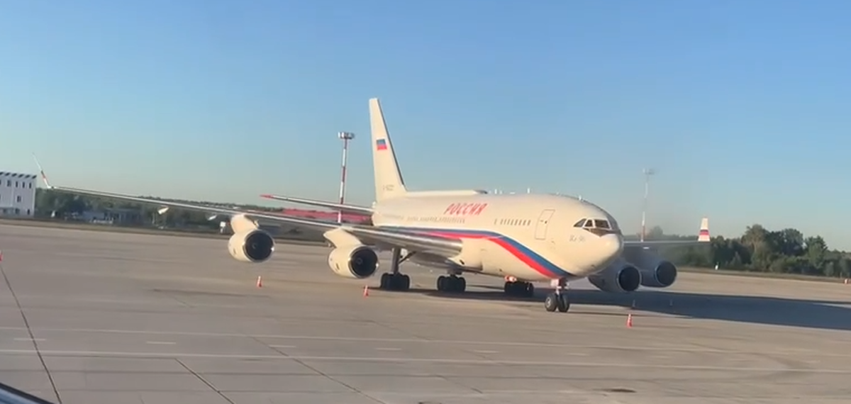 Фото Появились кадры прибытия Путина в Новосибирск 6 - Сиб.ФМ Фото Появились кадры прибытия Путина в Новосибирск 6