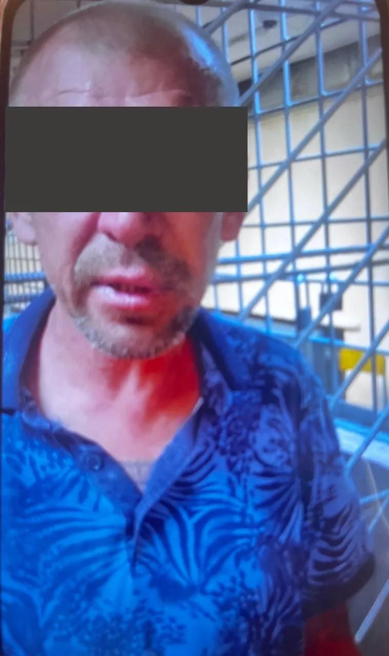 Фото В Новосибирске пьяный мужчина пришел в магазин с пневматическим пистолетом 2 - Сиб.ФМ Фото В Новосибирске пьяный мужчина пришел в магазин с пневматическим пистолетом 2