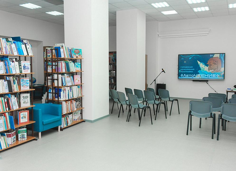 Фото Школы, библиотеки, пешеходные тротуары: представители «Единой России» контролируют работы на социальных объектах 4 - Сиб.ФМ Фото Школы, библиотеки, пешеходные тротуары: представители «Единой России» контролируют работы на социальных объектах 4