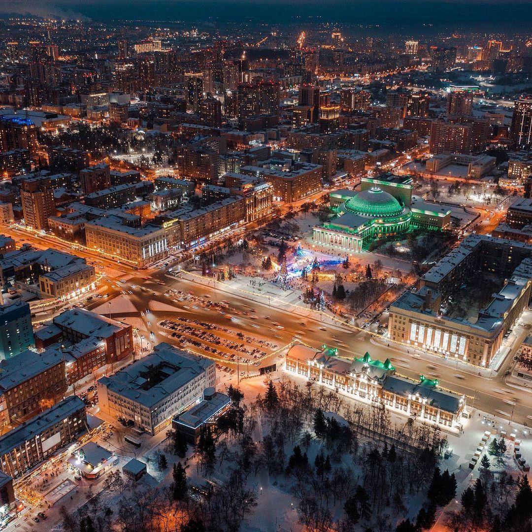 Фото Новосибирский фотограф Слава Степанов снял с высоты новый каток у НОВАТа 2