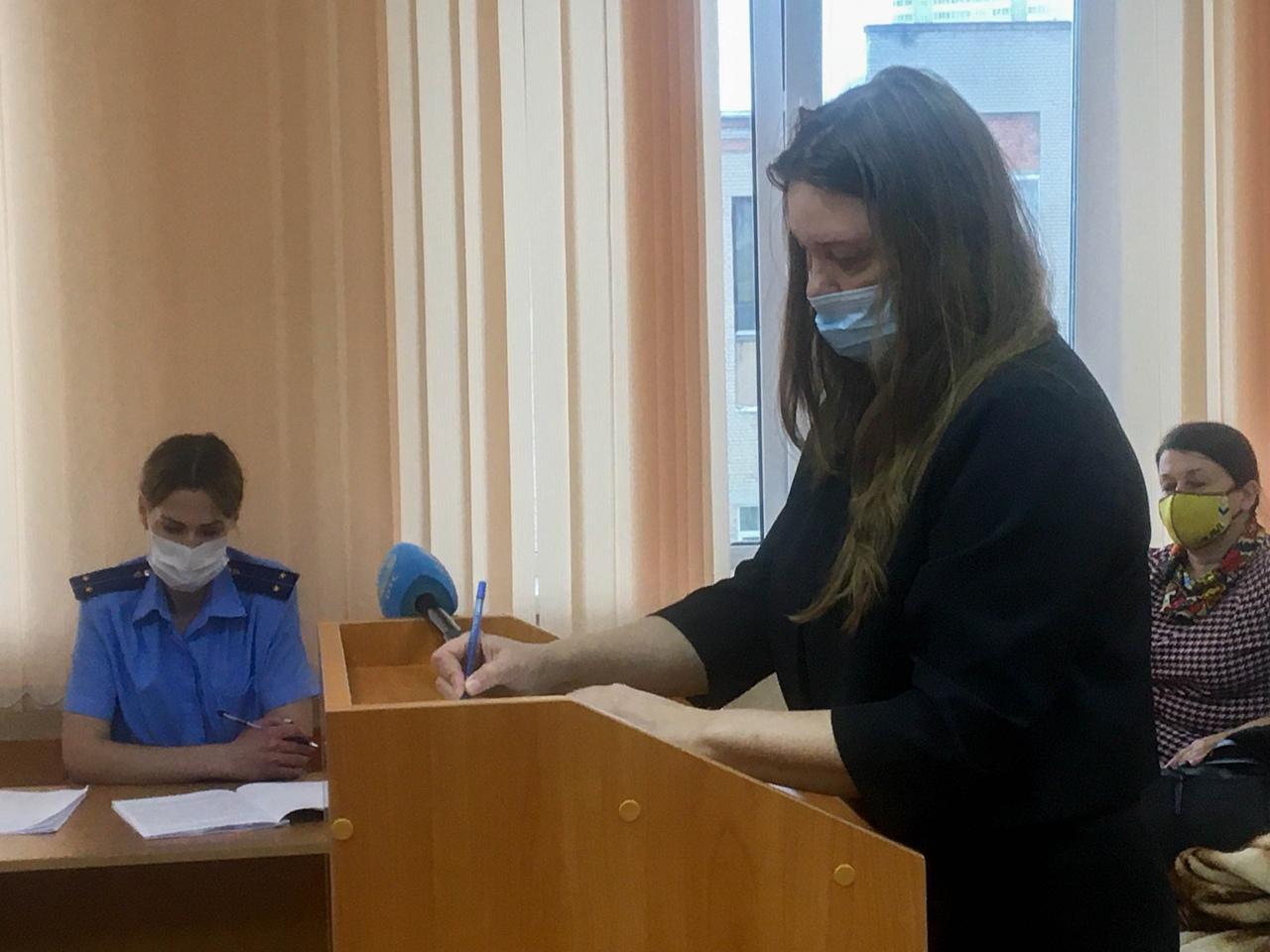 Фото «Они считают, что я ребёнка утопила»: в Новосибирске многодетную мать судят за смерть малолетней дочери 8