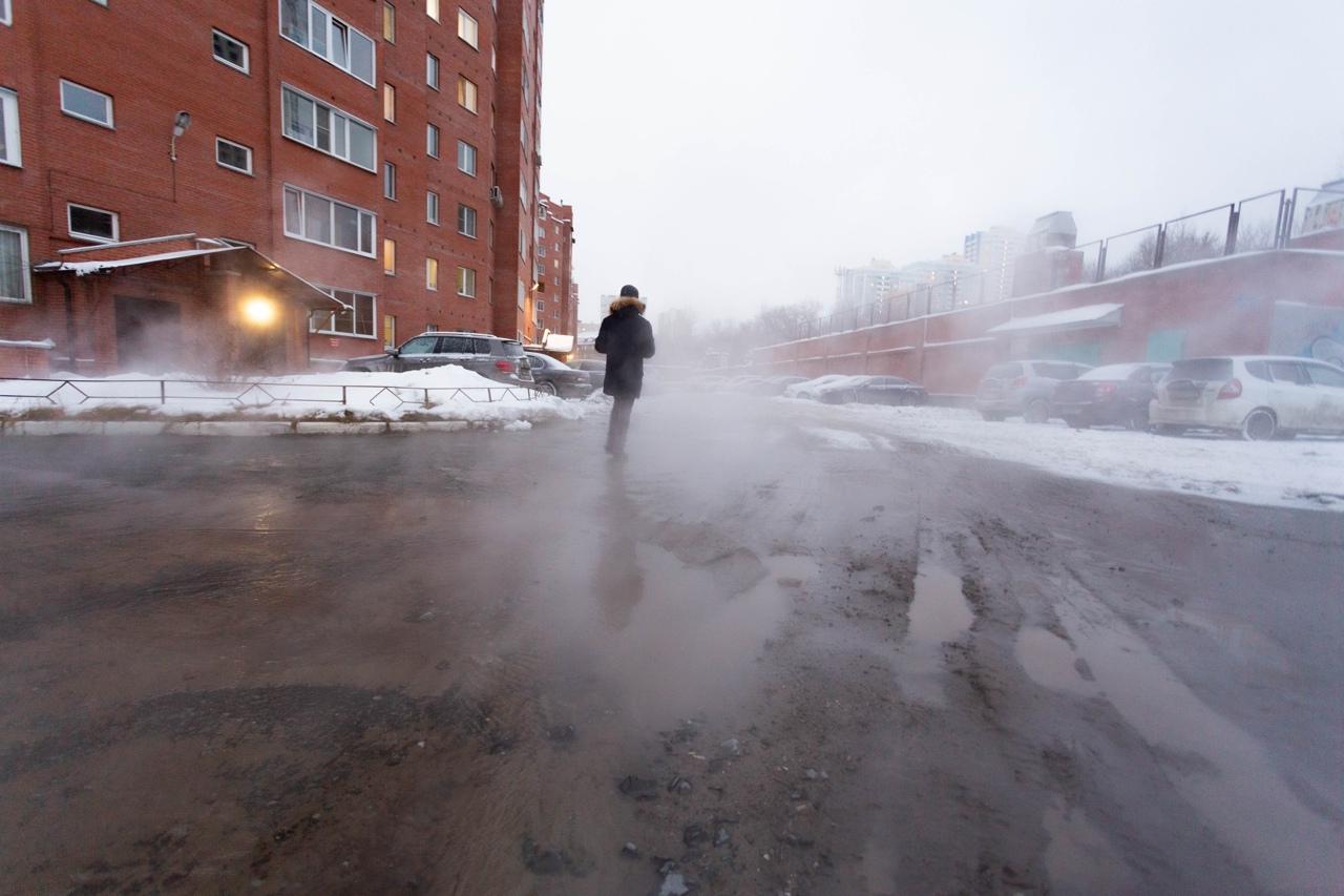 Фото Затопленные кипятком Богаткова и Лескова: как выглядят улицы после коммунальной аварии в Новосибирске 5