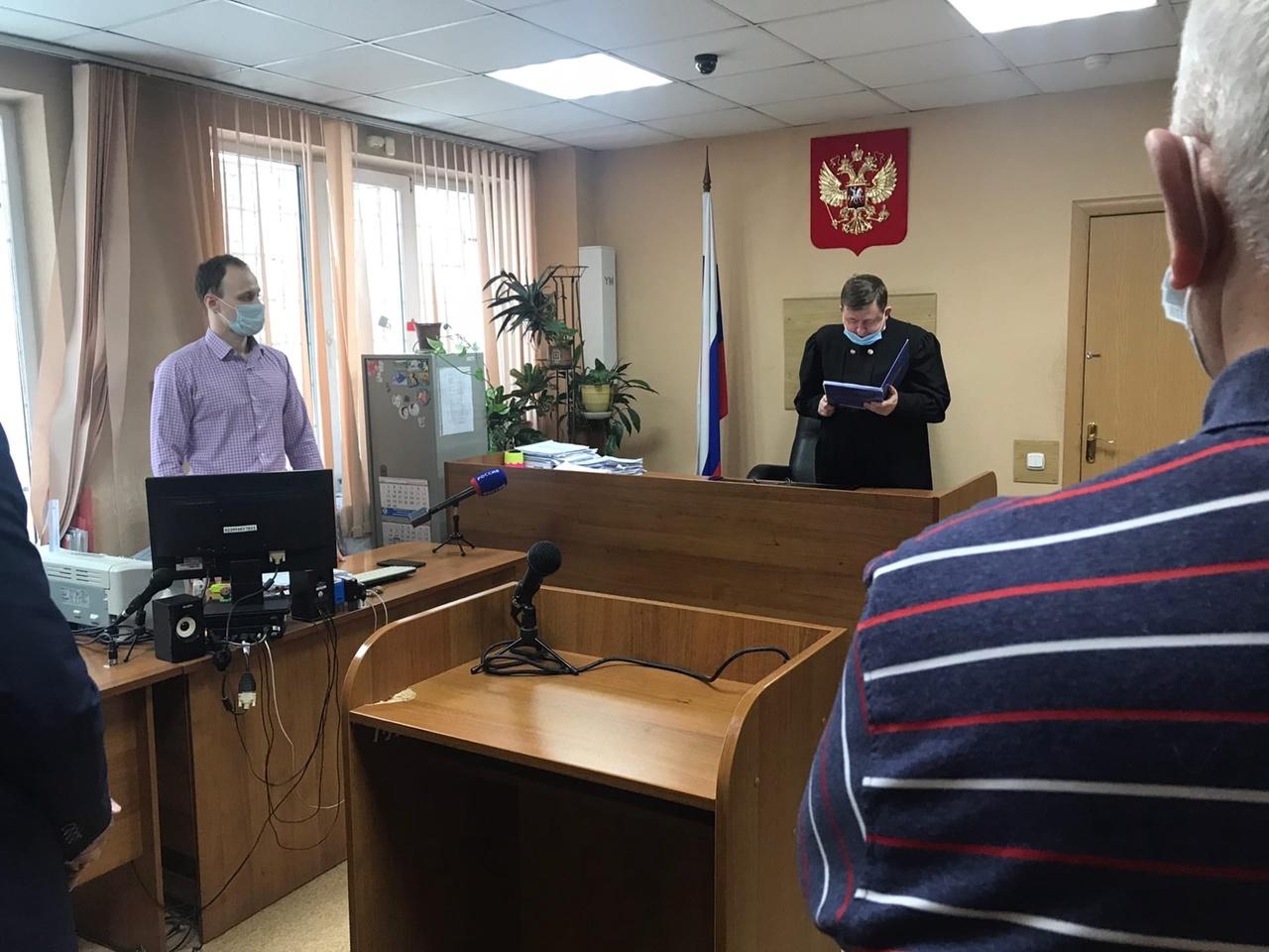 Фото «Кто выдал ему права? Он очень болен»: в Новосибирске приговорили водителя BMW X6 за смертельный наезд на 12-летнего велосипедиста 6