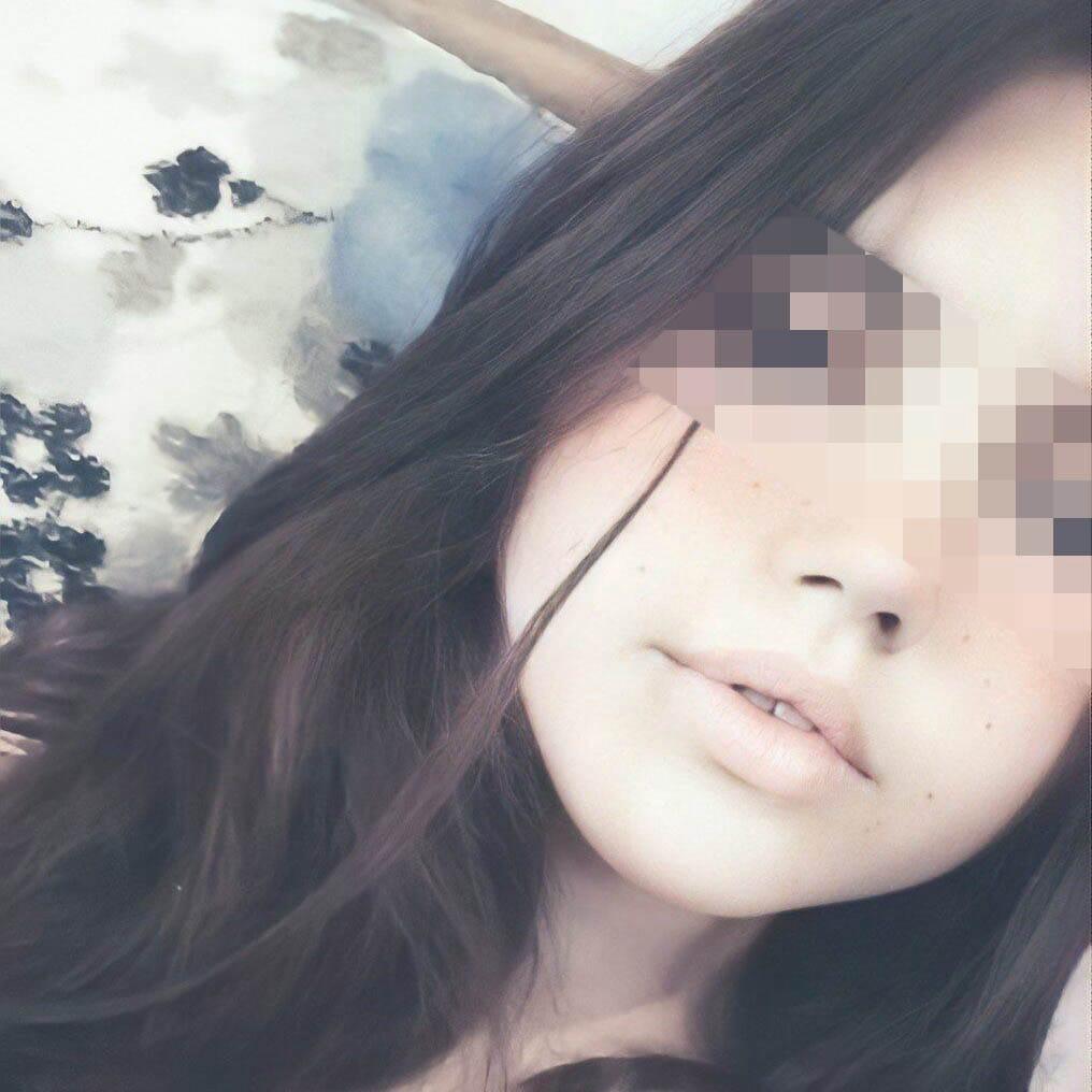 Фото «Дядьку собрали по запчастям»: родственники погибшей в ДТП под Новосибирском 15-летней девочки обвиняют виновника аварии в суициде 3
