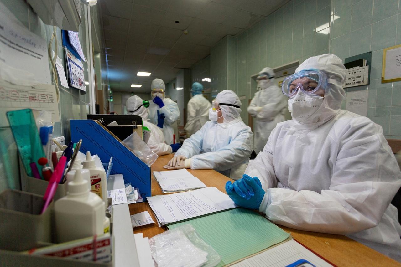 Фото Смертельный риск: новосибирцев предупредили об опасности биологической атаки Эболы 2
