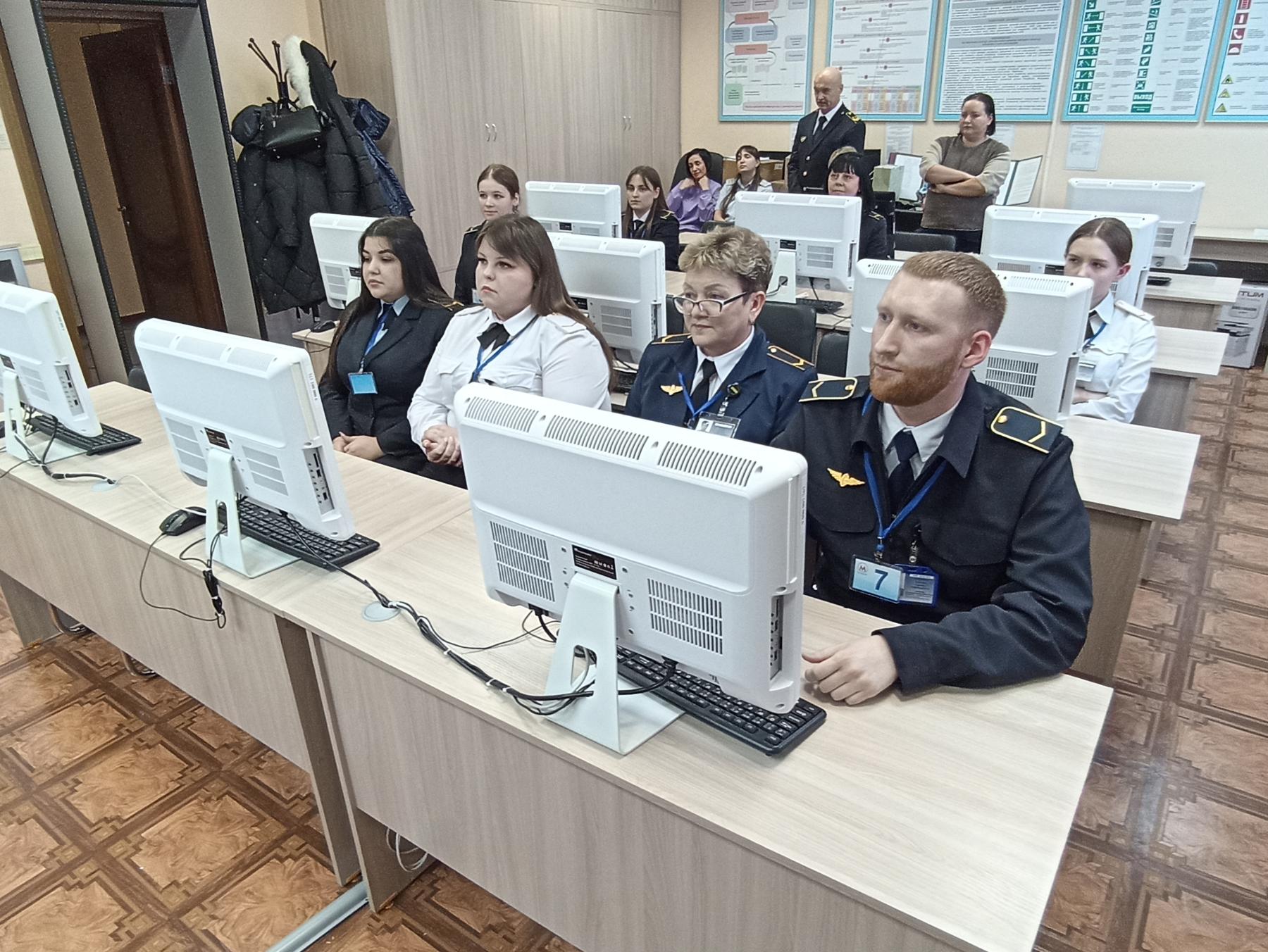 Фото В службе безопасности Новосибирского метрополитена прошел конкурс профессионального мастерства 3