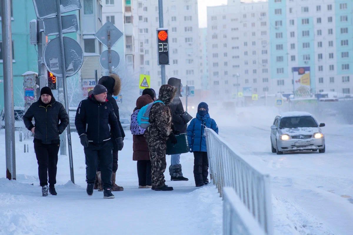 Фото Мурашки по коже. Новосибирск окутали морозы — фоторепортаж с улиц города 4