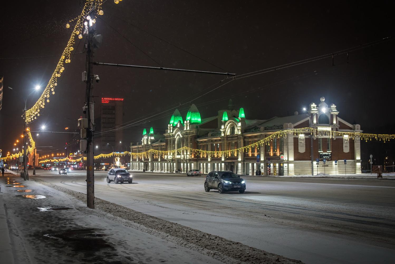 Фото Новосибирск украсили к Новому году — лучшие фотографии с центра города 2