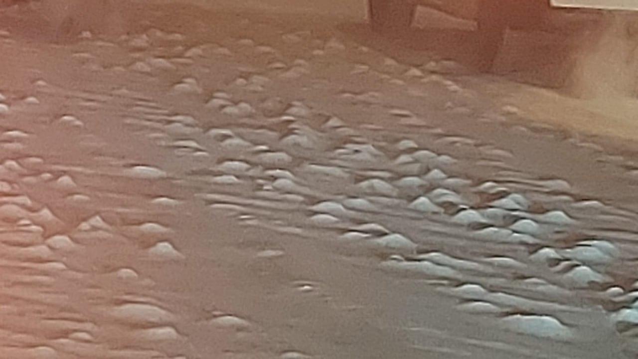Фото «Лунная» дорога образовалась на Большевистской в Новосибирске после снегопада 2