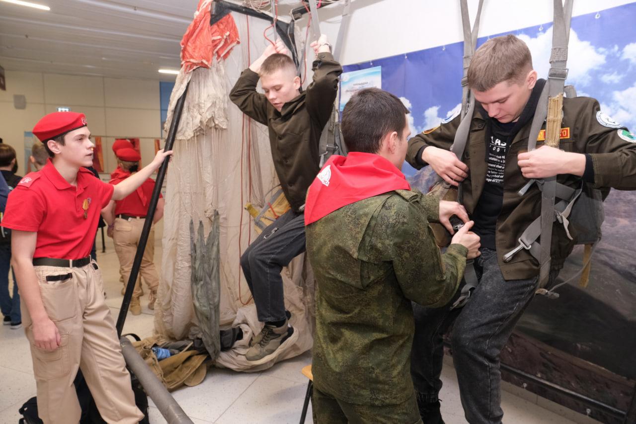 Фото В Новосибирске открылся первый в истории форум военно-патриотических клубов 3
