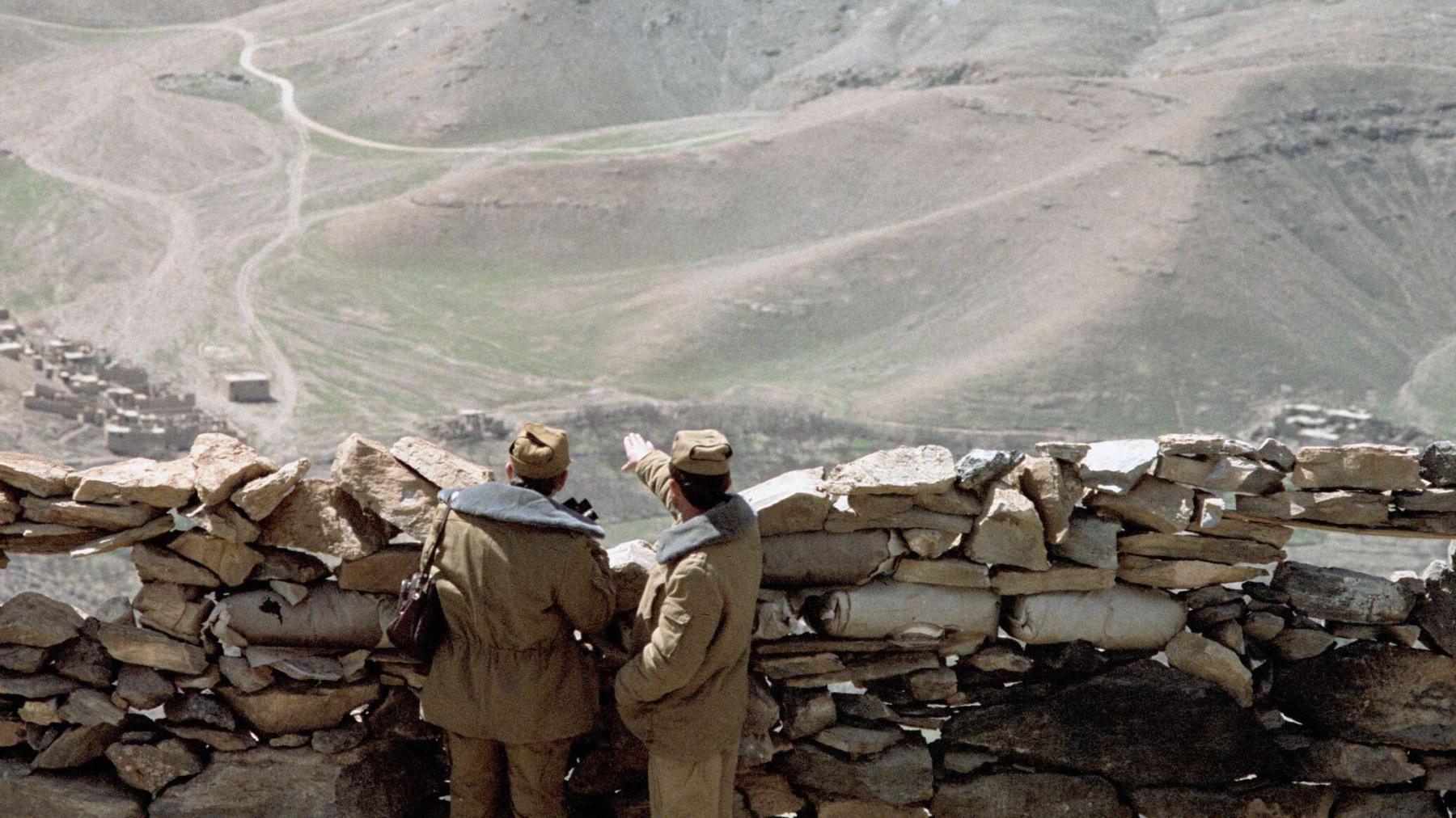 Фото Ввод советских войск в Афганистан: фотокарточки к памятной дате 14