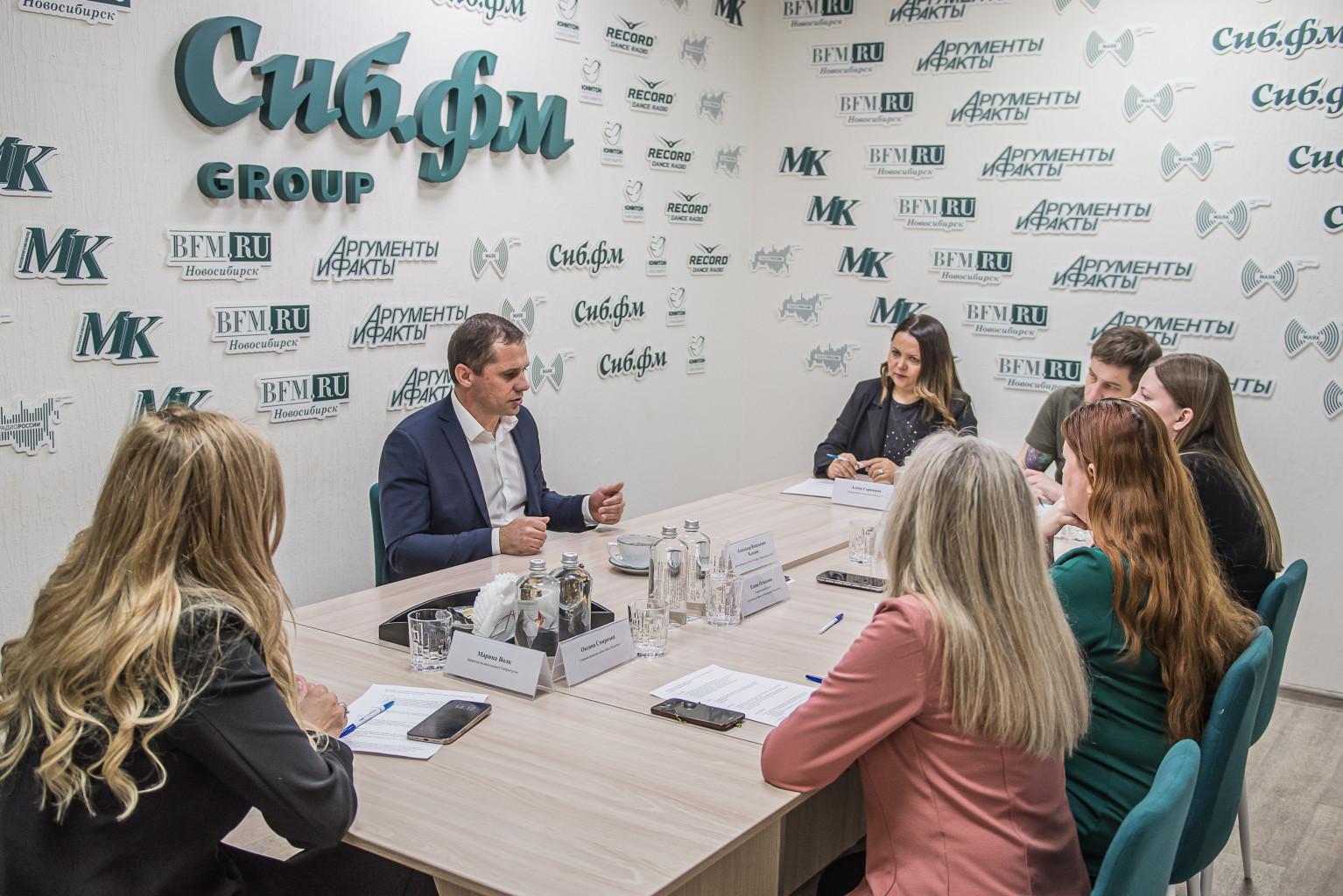 Фото Прогноз паводка, рекорды выработки и модернизация оборудования. Директор филиала «РусГидро» «Новосибирская ГЭС» Александр Холодов об итогах 2025 года 7