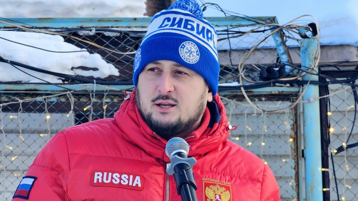 Фото Самый большой каток Новосибирска открылся на стадионе «Спартак». Фоторепортаж 20 - Сиб.ФМ Фото Самый большой каток Новосибирска открылся на стадионе «Спартак». Фоторепортаж 20