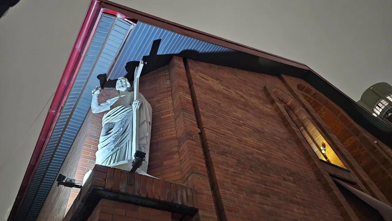 Фото В Новосибирске в соборе Преображение Господня прошла служба в честь католического Рождества. ФОТОРЕПОРТАЖ 6