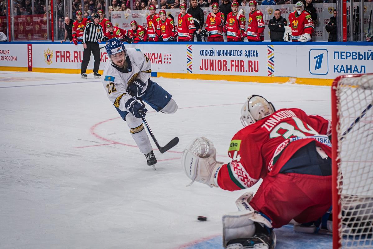 Фото Сборная «Россия 25» одержала победу на турнире по хоккею 3х3 на Кубке Первого канала в Новосибирске. Фоторепортаж 21