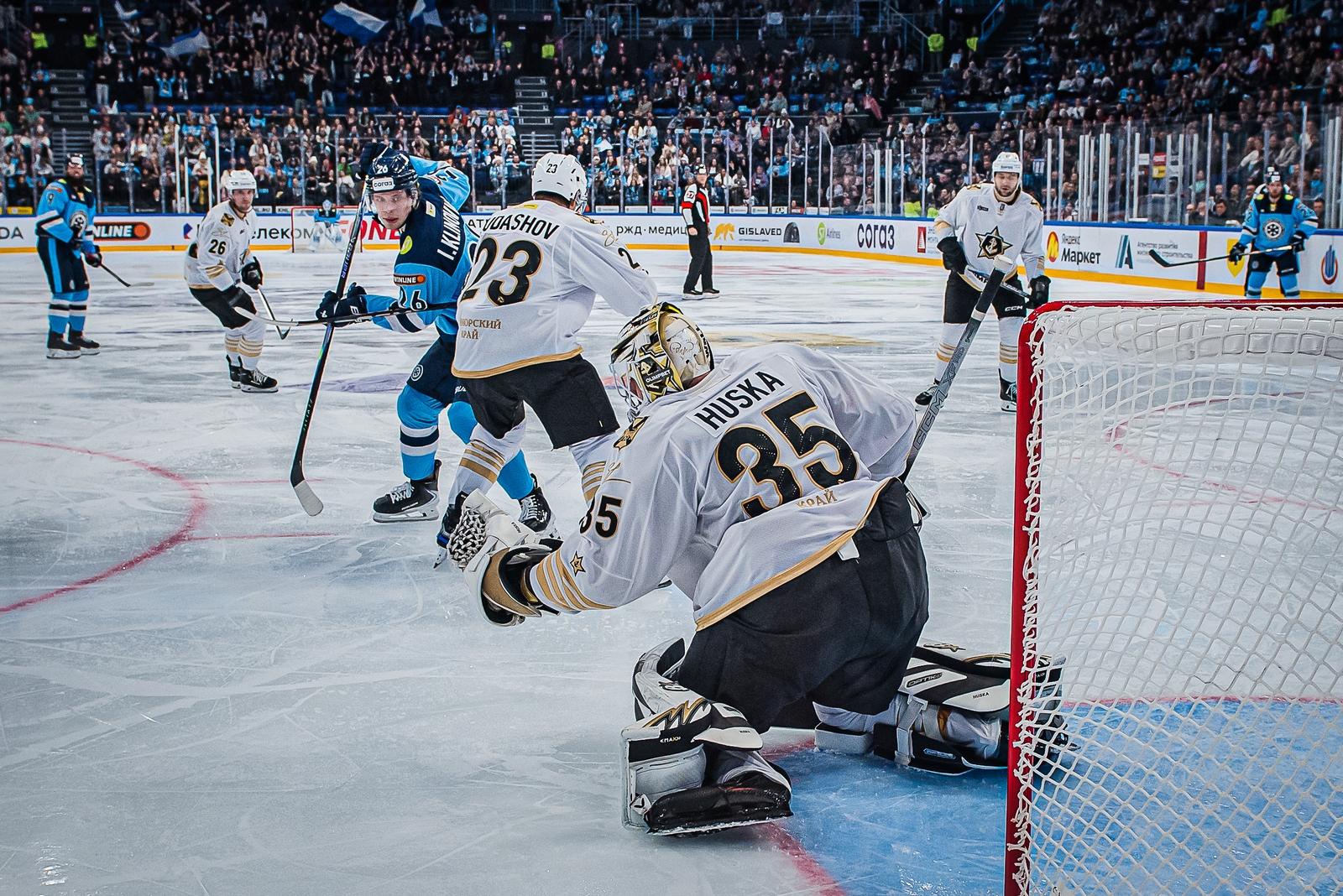 Фото Хоккейная «Сибирь» уступила «Адмиралу» на домашнем льду. Фоторепортаж 21