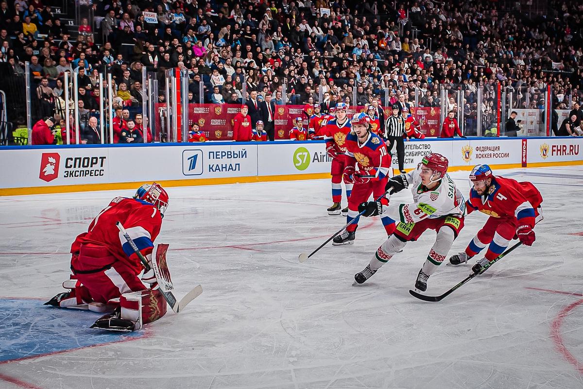 Фото Сборная «Россия 25» одержала победу на турнире по хоккею 3х3 на Кубке Первого канала в Новосибирске. Фоторепортаж 24