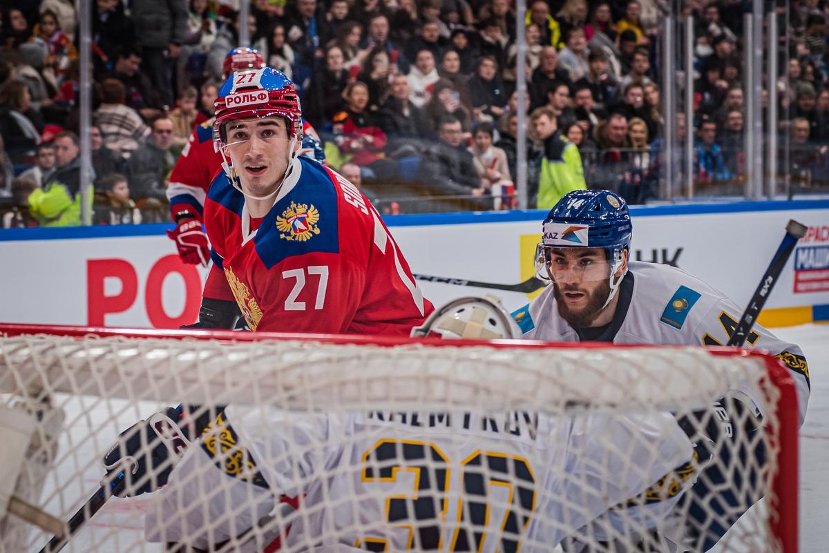 Фото Сборная «Россия 25» одержала победу на турнире по хоккею 3х3 на Кубке Первого канала в Новосибирске. Фоторепортаж 3