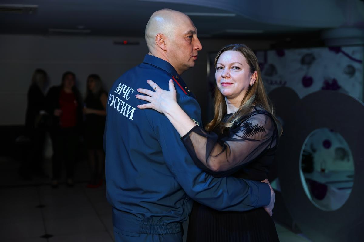 Фото «Настоящие успехи рождаются в команде»: медиахолдинг «Сиб.фм Group» подвёл итоги года. Фоторепортаж 35 - Сиб.ФМ Фото «Настоящие успехи рождаются в команде»: медиахолдинг «Сиб.фм Group» подвёл итоги года. Фоторепортаж 35