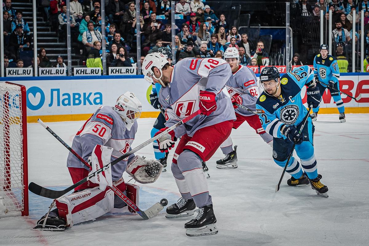 Фото Хоккейная «Сибирь» обидно уступила «Спартаку». Фоторепортаж 6