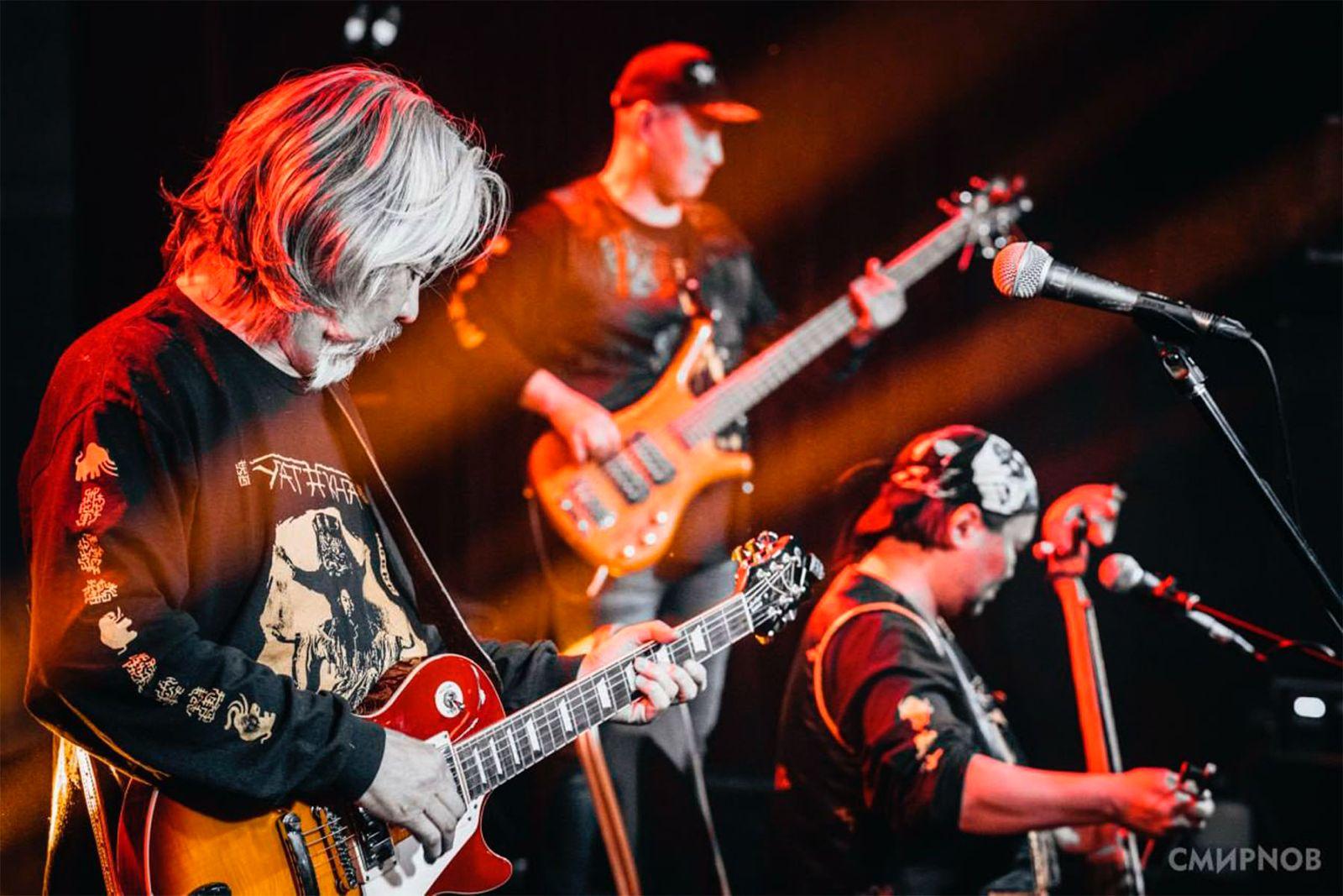 Фото Легендарная тувинская фолк-группа «Ят-Ха» даст концерт в Новосибирске 2