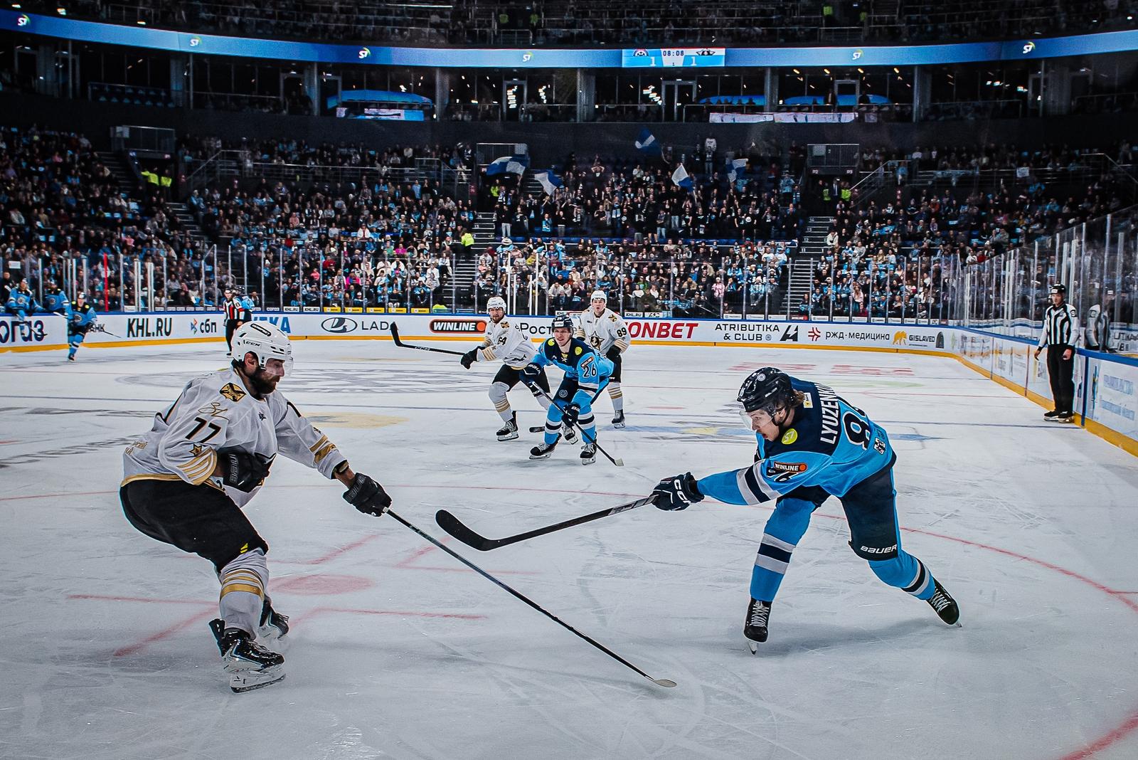 Фото Хоккейная «Сибирь» уступила «Адмиралу» на домашнем льду. Фоторепортаж 8