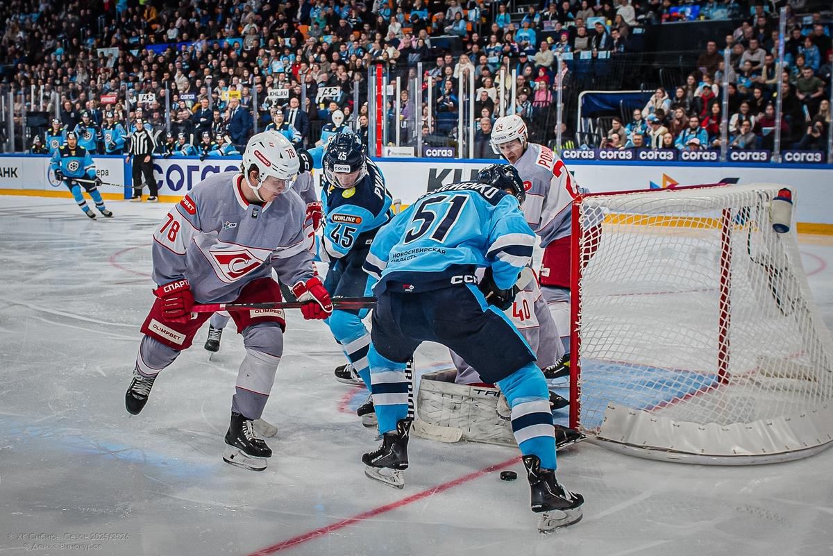 Фото Хоккейная «Сибирь» обидно уступила «Спартаку». Фоторепортаж 9