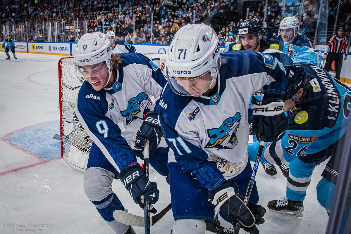 Фото Хоккейная «Сибирь» разгромила «Барыс» в домашнем матче. Фоторепортаж 17