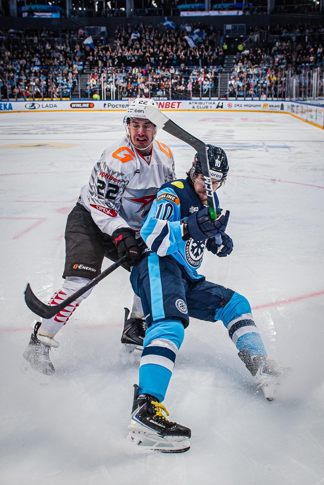 Фото Хоккейная «Сибирь» обыграла «Авангард» со счётом 4:2. Фоторепортаж 5