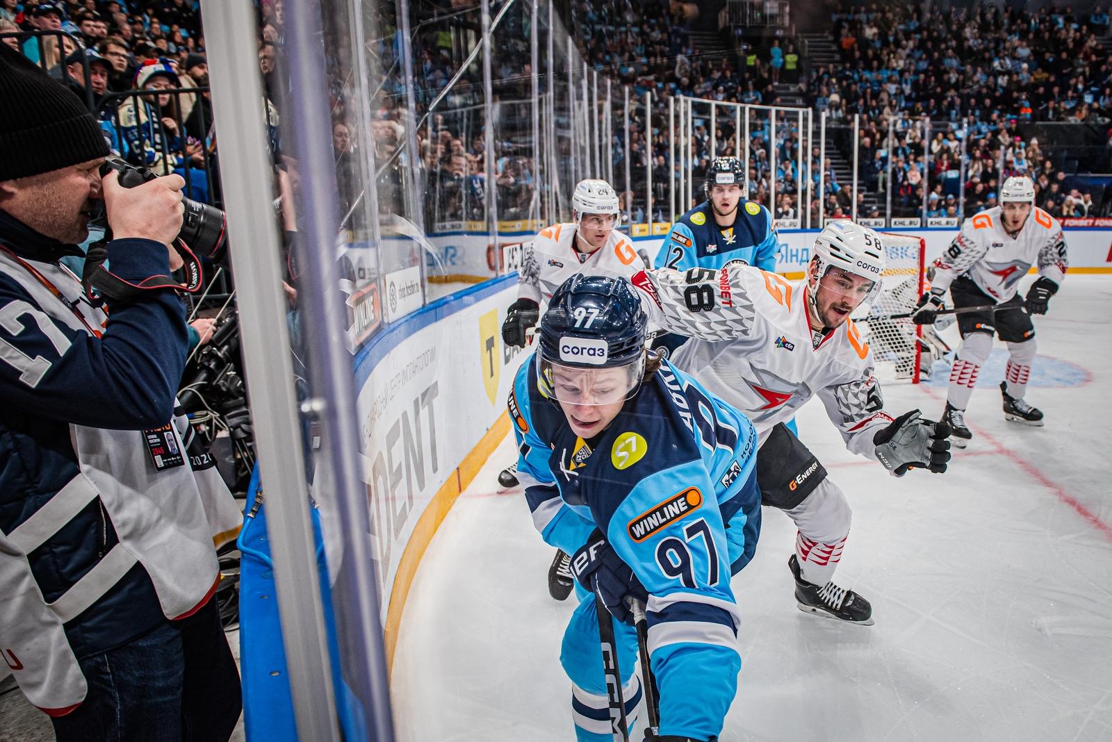 Фото Хоккейная «Сибирь» обыграла «Авангард» со счётом 4:2. Фоторепортаж 6