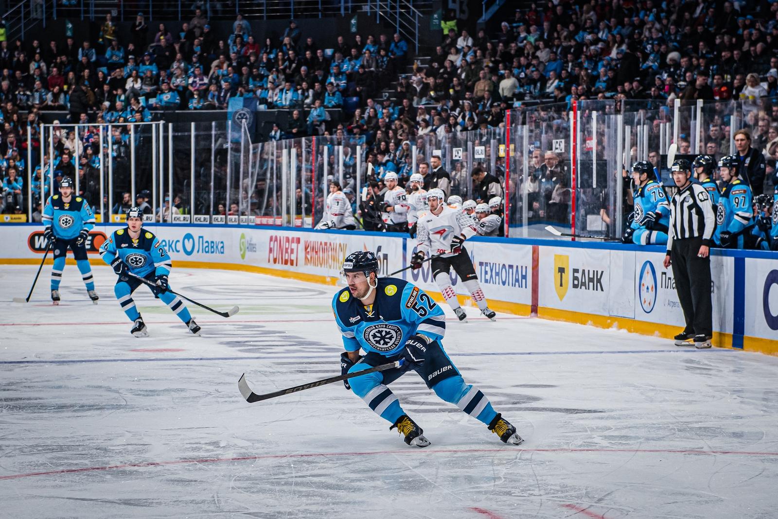 Фото Хоккейная «Сибирь» обыграла «Авангард» со счётом 4:2. Фоторепортаж 12