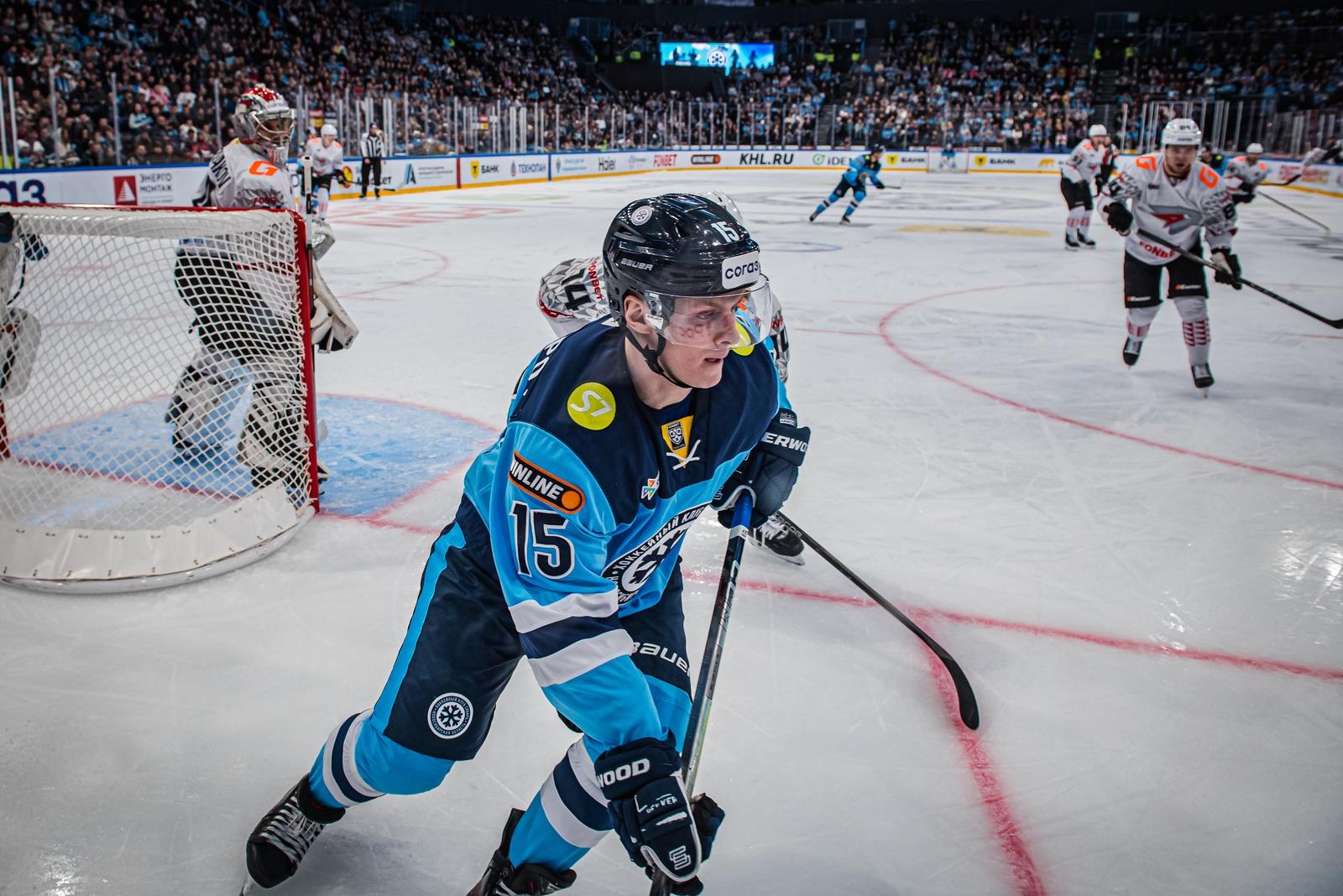 Фото Хоккейная «Сибирь» обыграла «Авангард» со счётом 4:2. Фоторепортаж 14