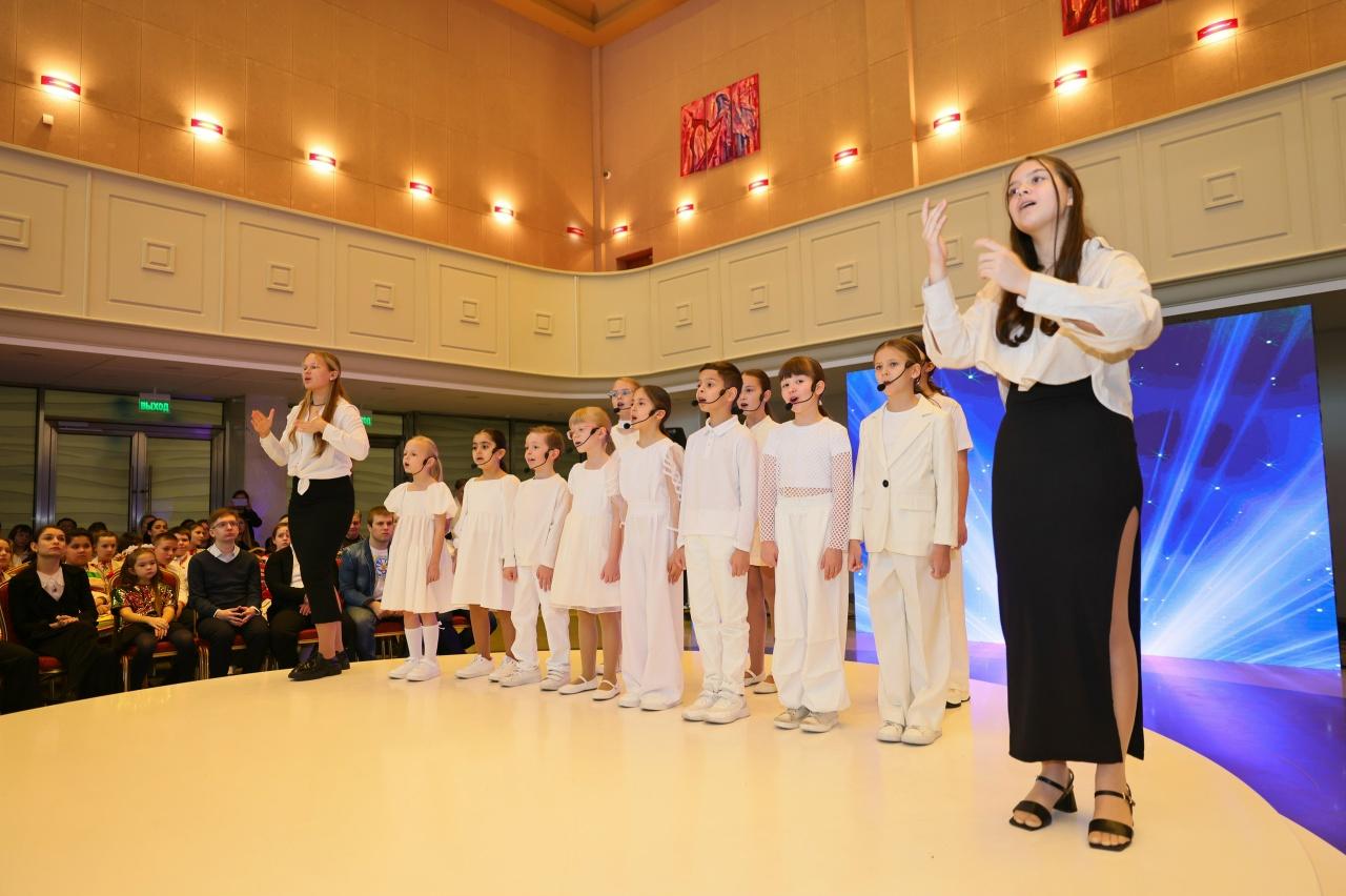 Фото В Новосибирске состоялся 30-й Городской фестиваль творчества детей с ограниченными возможностями здоровья 2 - Сиб.ФМ Фото В Новосибирске состоялся 30-й Городской фестиваль творчества детей с ограниченными возможностями здоровья 2