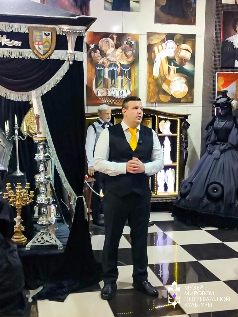 Фото Год расширения горизонтов: как Музей мировой погребальной культуры в Новосибирске заговорил о жизни громче всех 10 - Сиб.ФМ Фото Год расширения горизонтов: как Музей мировой погребальной культуры в Новосибирске заговорил о жизни громче всех 10