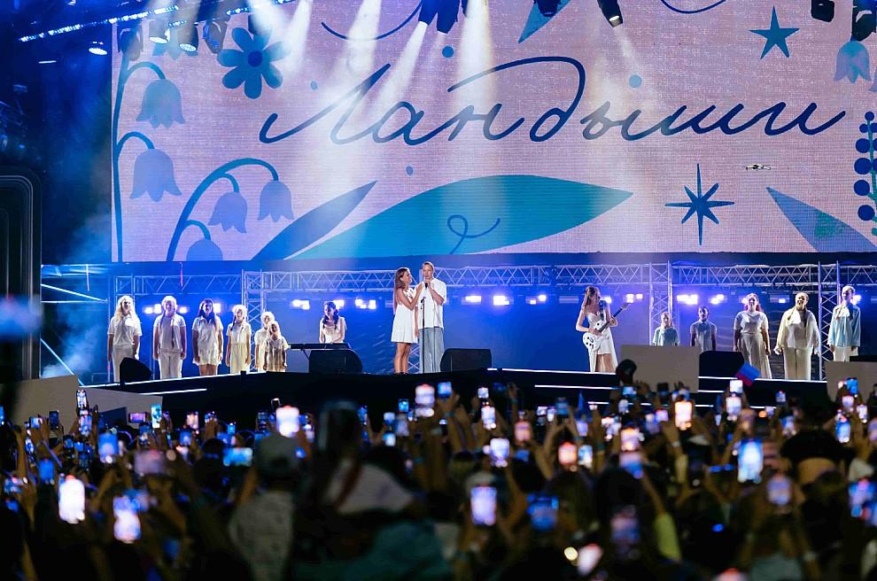 Фото Новый год начнется с «Ландышами»: продолжение долгожданного сериала выйдет на Wink.ru 1 января 3