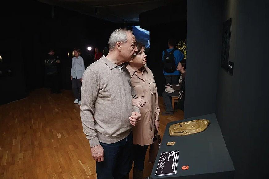 Фото В Художественном музее оживили древности: открылась выставка «Сны Сибири» 5 - Сиб.ФМ Фото В Художественном музее оживили древности: открылась выставка «Сны Сибири» 5