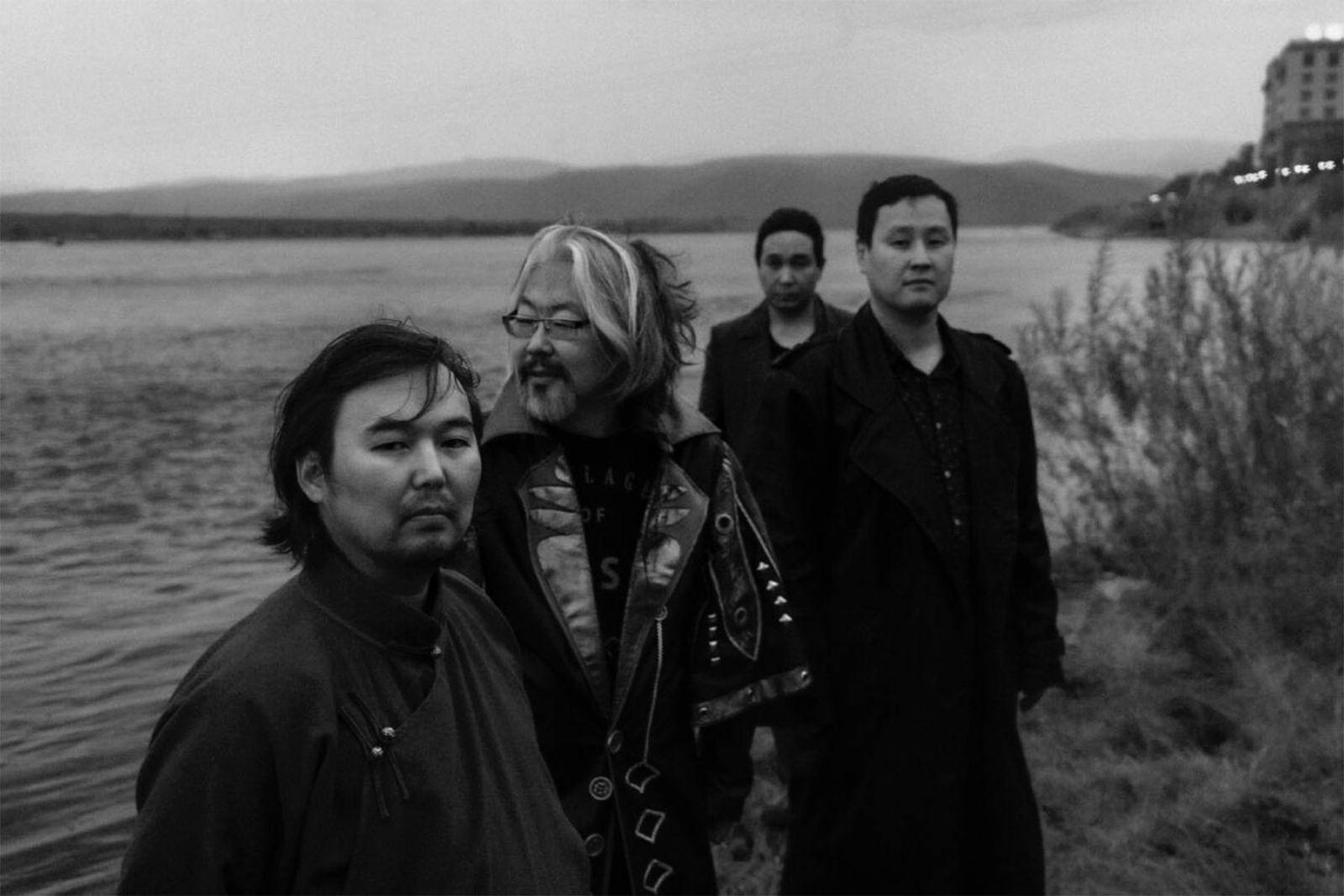 Фото Легендарная тувинская фолк-группа «Ят-Ха» даст концерт в Новосибирске 3