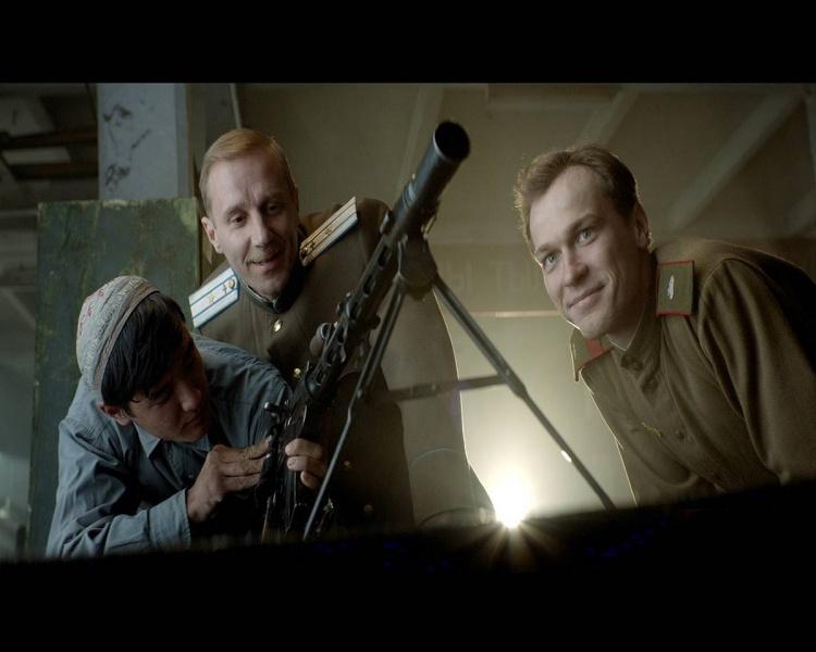 Фото «Т-34 », «Калашников», «А зори здесь тихие»: 10 лучших военных фильмов на 23 февраля 5