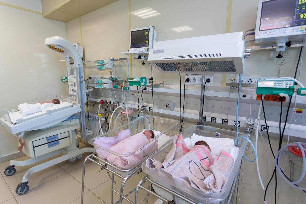 Фото «Они совершенно не готовы к рождению»: как в Новосибирске выхаживают недоношенных младенцев 2
