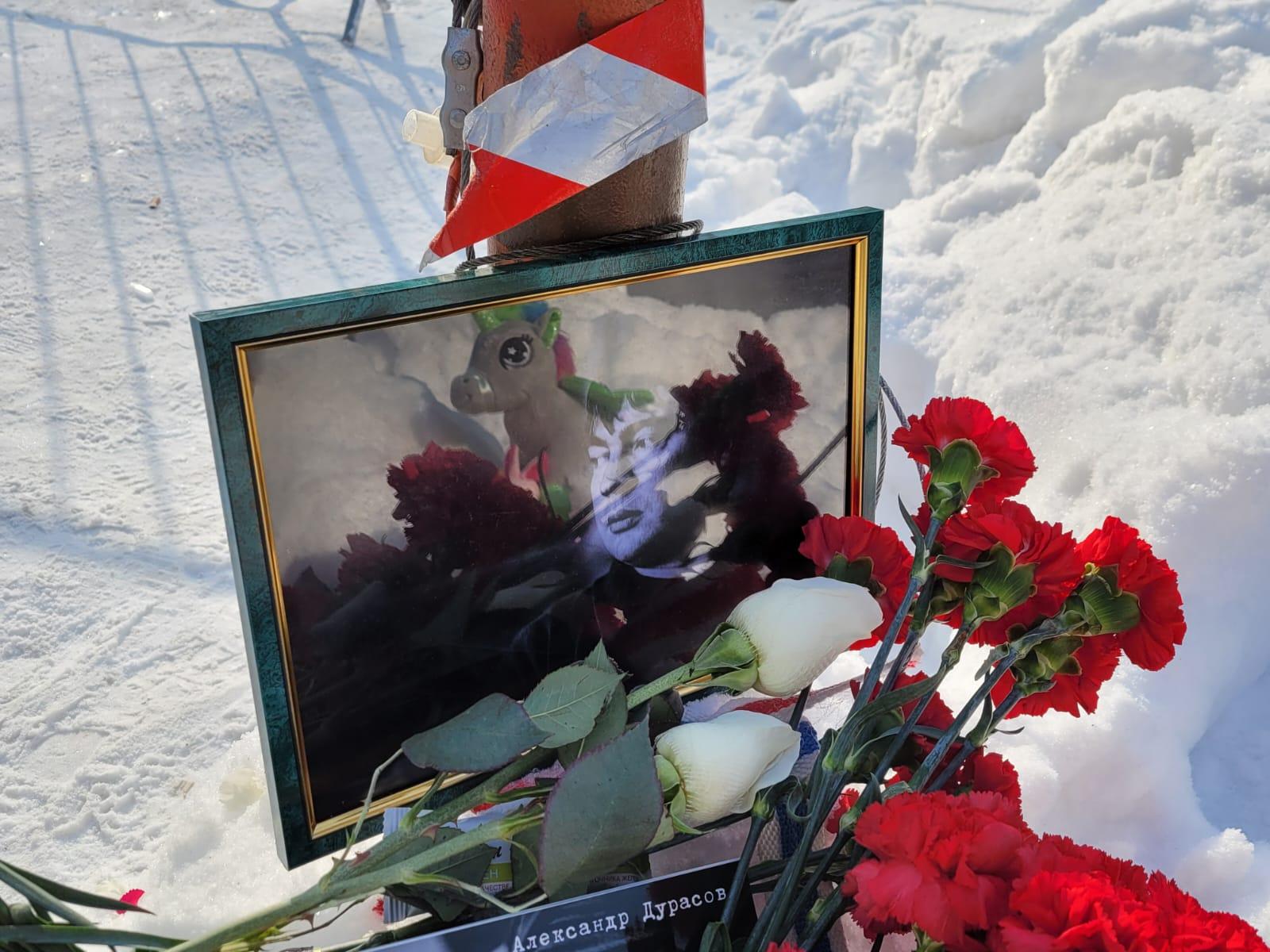 Фото Мемориал погибшим при взрыве дома появился в Новосибирске 2