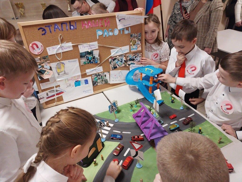 Фото IT-фестиваль «Транспорт и дороги будущего» состоялся в школе №112 в Новосибирске 3