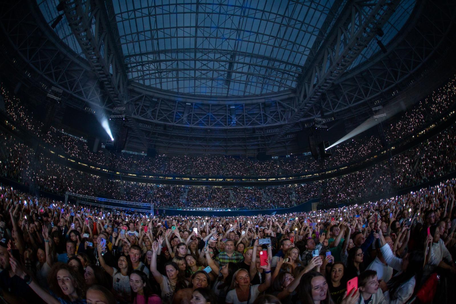 Фото Сергей Жуков и «Руки Вверх!» в Новосибирске - легендарное шоу, которое нельзя пропустить 3 - Сиб.ФМ Фото Сергей Жуков и «Руки Вверх!» в Новосибирске - легендарное шоу, которое нельзя пропустить 3