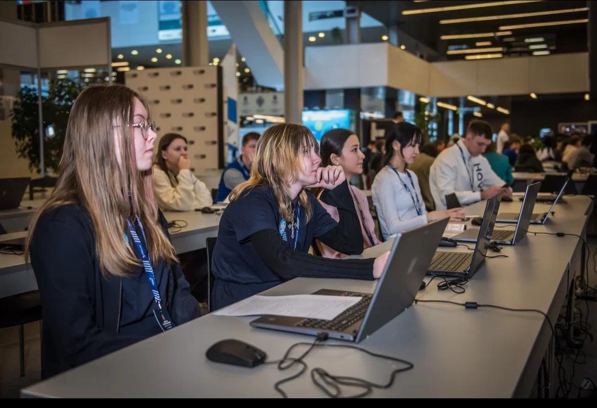 Фото Новосибирские школьники стали участниками мастер-классов и цифрового ГТО 3 - Сиб.ФМ Фото Новосибирские школьники стали участниками мастер-классов и цифрового ГТО 3