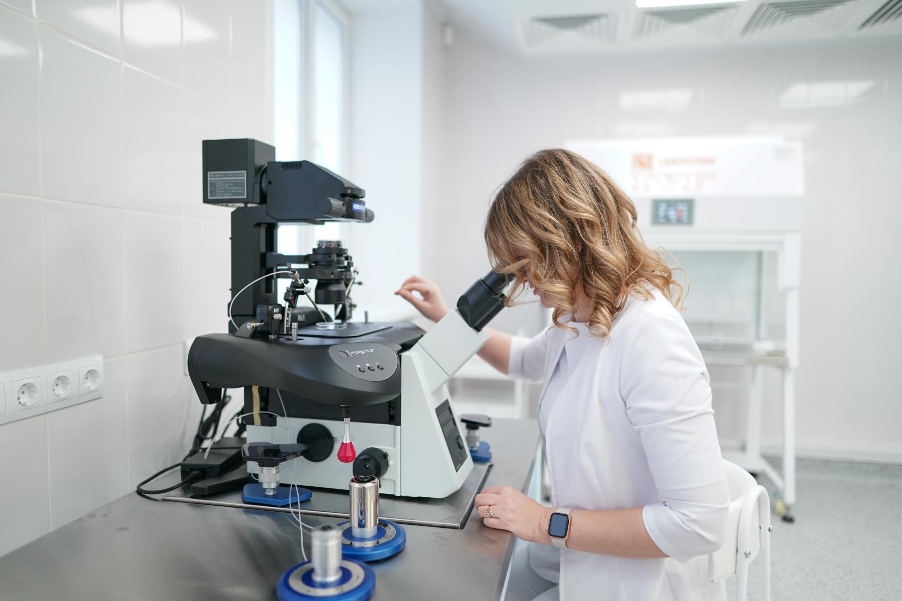 Фото Дети из пробирки, лечение бесплодия и возможный запрет абортов. Главврач Центра охраны здоровья семьи и репродукции Анна Вятчинина об ЭКО по ОМС без очереди 3 - Сиб.ФМ Фото Дети из пробирки, лечение бесплодия и возможный запрет абортов. Главврач Центра охраны здоровья семьи и репродукции Анна Вятчинина об ЭКО по ОМС без очереди 3