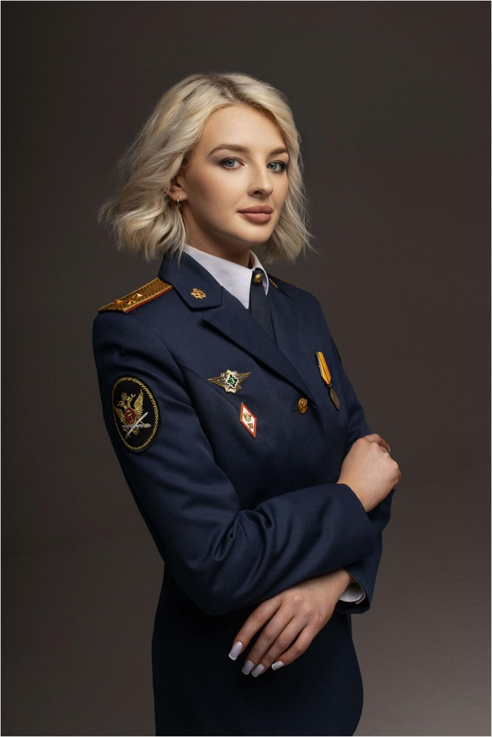 Фото Опубликованы кадры самых сексуальных жительниц Новосибирска в погонах 17 - Сиб.ФМ Фото Опубликованы кадры самых сексуальных жительниц Новосибирска в погонах 17