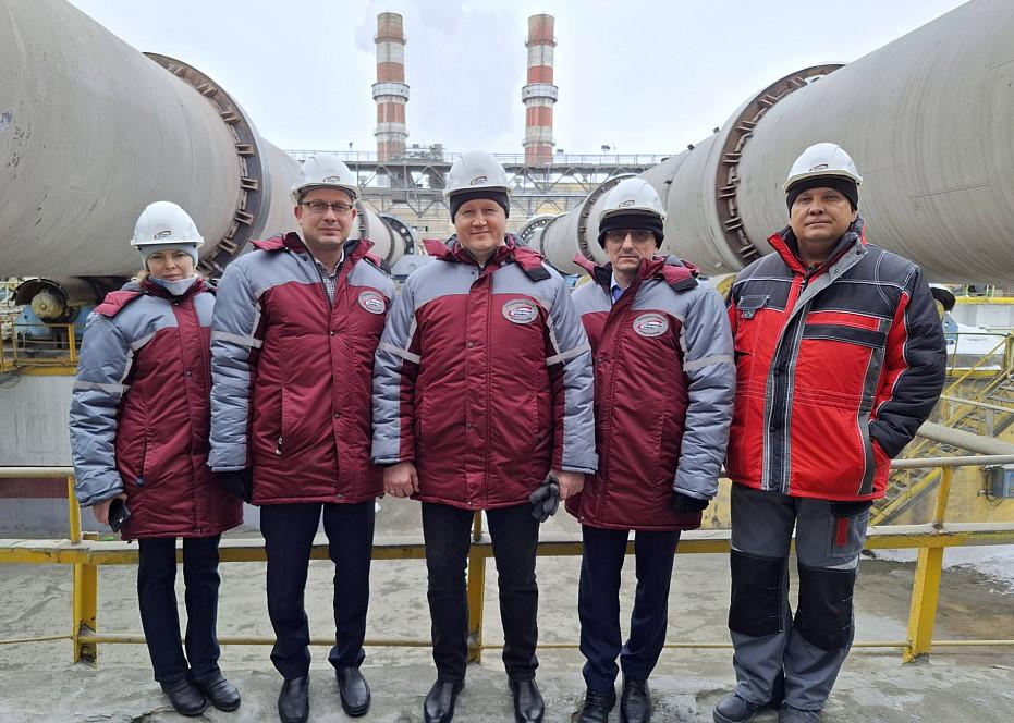 Фото Искитимский цементный завод посетили представители Росстандарта 2 - Сиб.ФМ Фото Искитимский цементный завод посетили представители Росстандарта 2